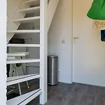 Toekomst 26 - Not Intended For Company Or Work-related