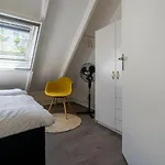 Toekomst 26 - Not Intended For Company Or Work-related Ferienhaus *