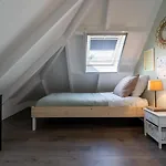 Toekomst 26 - Not Intended For Company Or Work-related *