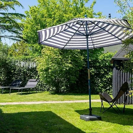 Toekomst 26 - Not Intended For Company Or Work-related *