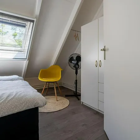Toekomst 26 - Not Intended For Company Or Work-related Holiday home *