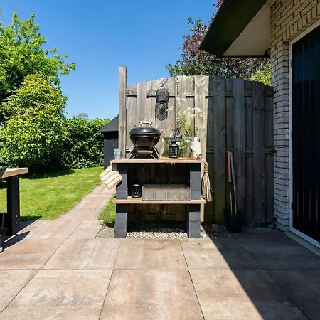 Toekomst 26 - Not Intended For Company Or Work-related 別荘 *