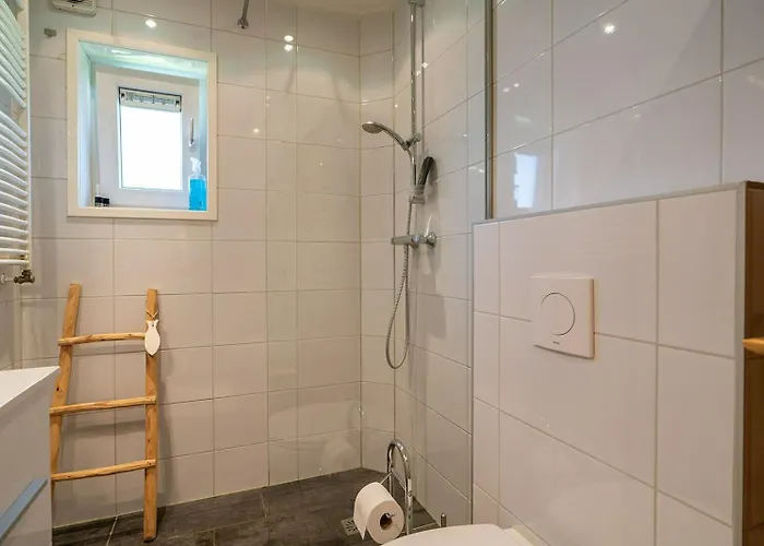 Toekomst 26 - Not Intended For Company Or Work-related *