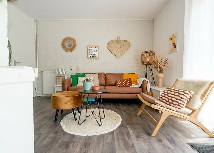 Toekomst 26 - Not Intended For Company Or Work-related *