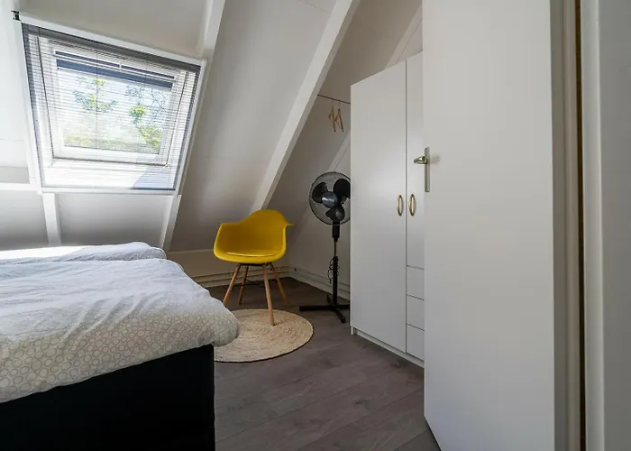 Toekomst 26 - Not Intended For Company Or Work-related * アウドルプ