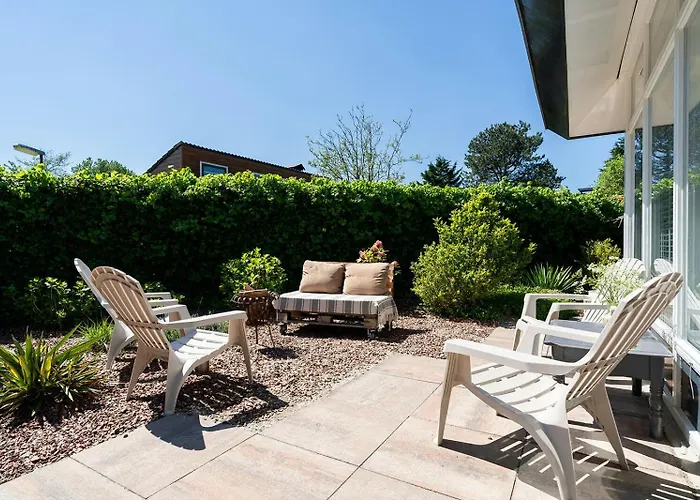 Toekomst 26 - Not Intended For Company Or Work-related 別荘