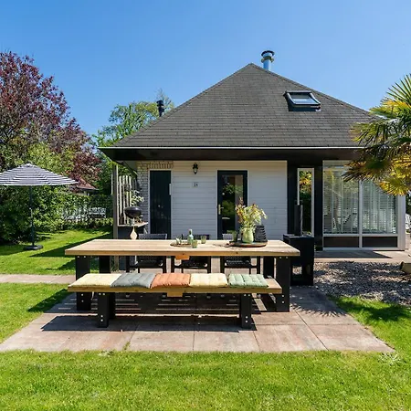 Toekomst 26 - Not Intended For Company Or Work-related Semesterbostad *