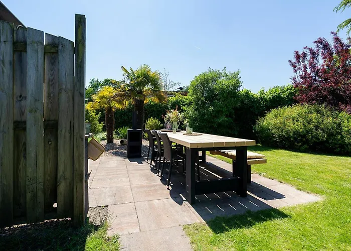 Toekomst 26 - Not Intended For Company Or Work-related *